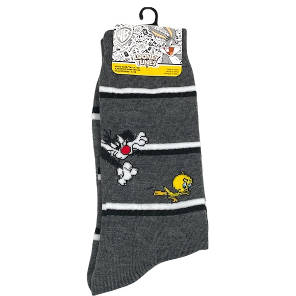 Looney Tunes Sylvester and Tweety Crew Socks, Gray, One Size Fits Most - Picture 2 of 7